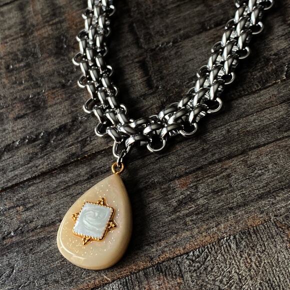 NEW Chunky Gold Green Pendant Necklace - Picture 5 of 12